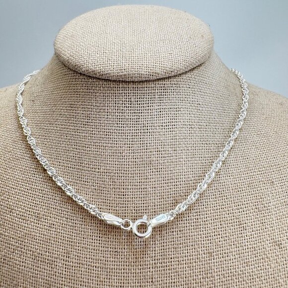 VTG Solid Sterling Silver 925 Twisted Cable Chain Necklace Size 19.5" Length - Picture 5 of 11